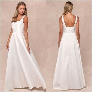 LULU’S Modern Affection White Taffeta Pleated Sleeveless Maxi Dress